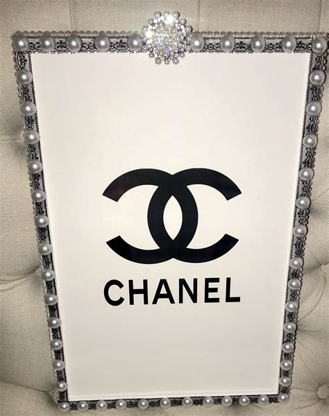 chanel framed pictures